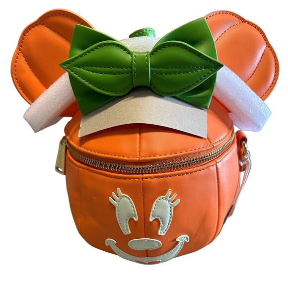 Disney Loungefly Minnie Jack-O-Lantern Pumpkin Glow in the dark Crossbody Bag - Picture 1 of 5
